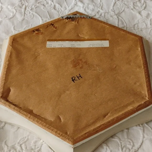 VTG French Provincial style Porcelain Plate frames Set Of 2